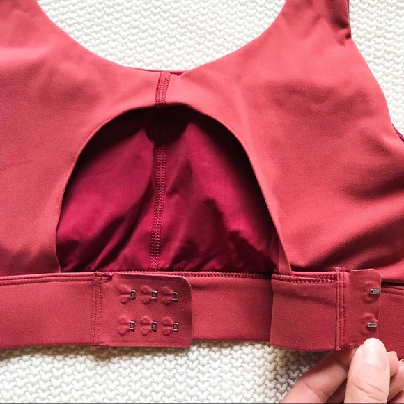 Outdoor Voices Lightform Circle Back Bra in Earth Red (S) - Picture 6 of 10